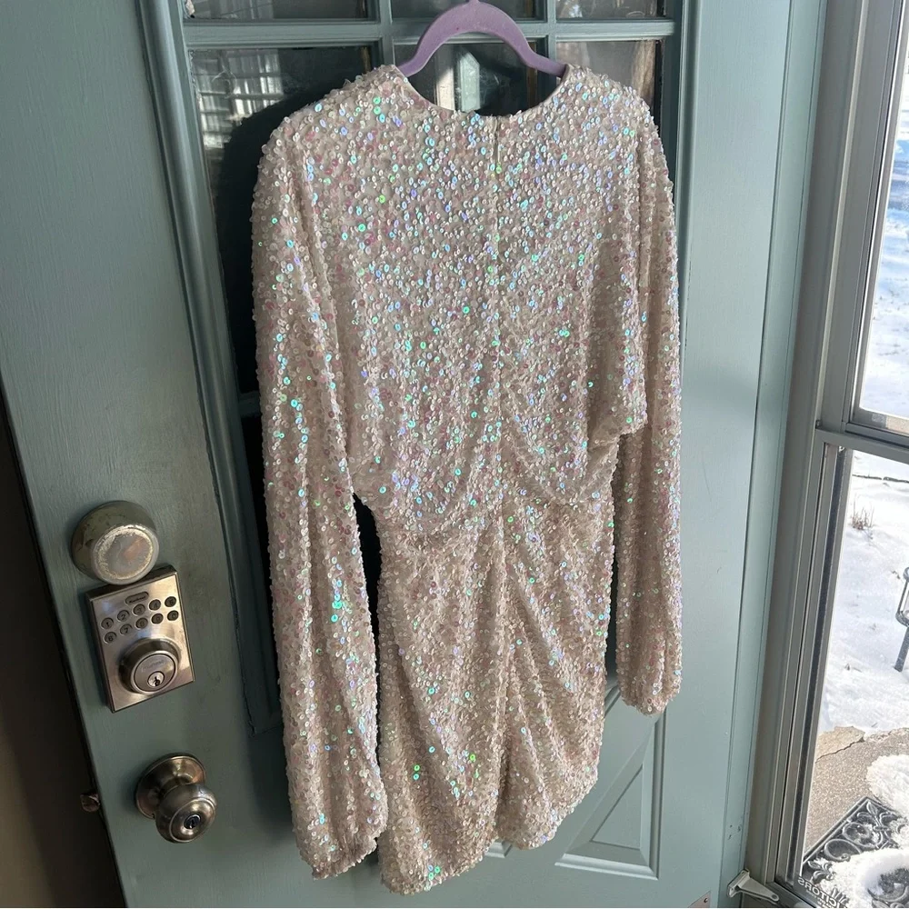 NWT Show Me Your MuMu Kidman Mini Dress Long Sleeve Iridescent Sequin White M - Picture 5 of 14